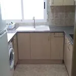 Apartmentsuitespain Economy דירה *