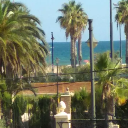 Apartmentsuitespain Economy Valenza